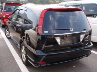 2003 Honda Stream Images