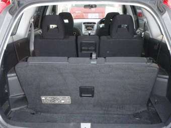 2003 Honda Stream Pictures
