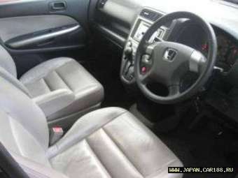 2003 Honda Stream Pictures