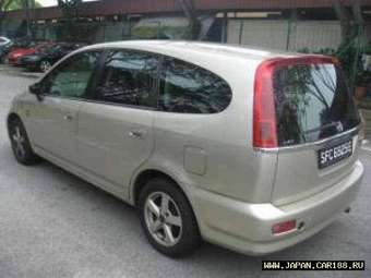 2003 Honda Stream Images