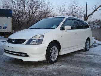 2003 Honda Stream Photos