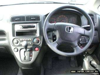 2003 Honda Stream Photos