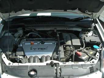 2003 Honda Stream Pics