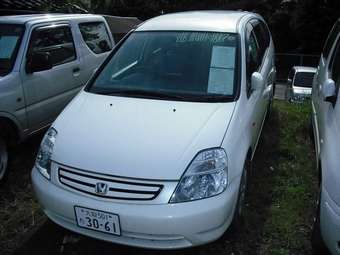 2003 Honda Stream Photos