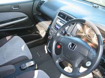 2003 Honda Stream Pictures