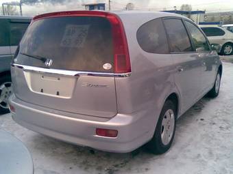 2003 Honda Stream Photos