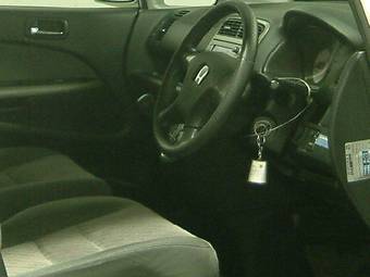 2003 Honda Stream Photos