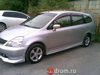 2003 Honda Stream Images