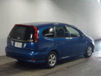 2003 Honda Stream Photos