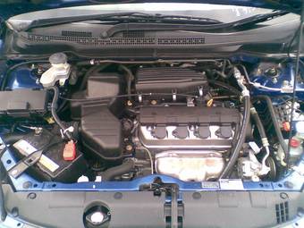 2003 Honda Stream Pictures