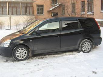 2003 Honda Stream Photos