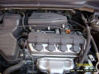 2003 Honda Stream Pictures