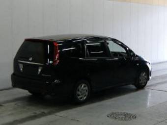 2003 Honda Stream Photos