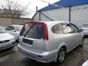2003 Honda Stream Photos