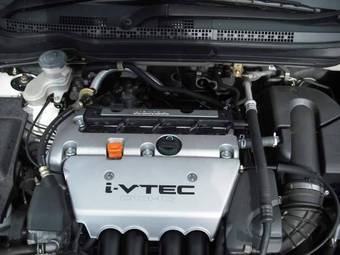 2003 Honda Stream Images