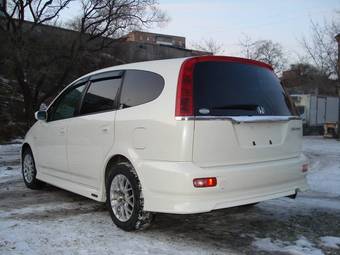 2003 Honda Stream Wallpapers