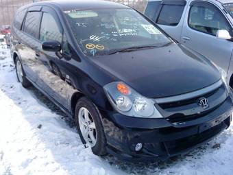 2003 Honda Stream Pics