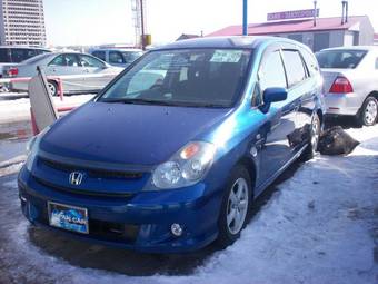 2003 Honda Stream Photos