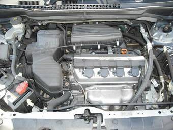 2003 Honda Stream Pictures