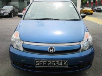 2003 Honda Stream Photos