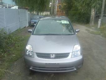 2003 Honda Stream Photos