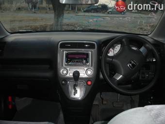 2003 Honda Stream Photos