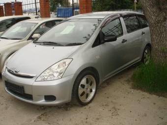 2003 Honda Stream Images