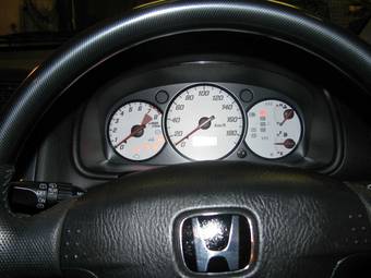 2003 Honda Stream Photos