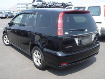 2003 Honda Stream Pics