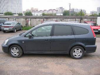 2003 Honda Stream Photos