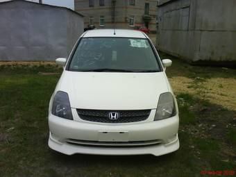 2003 Honda Stream Pictures