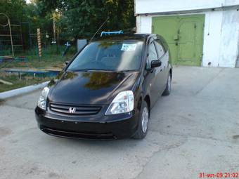 2003 Honda Stream Photos