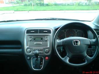 2003 Honda Stream Pictures