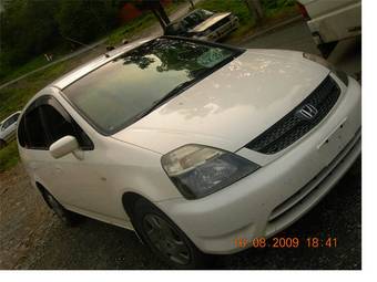 2003 Honda Stream Pictures