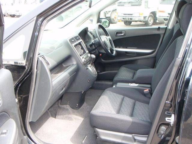 2004 Honda Stream