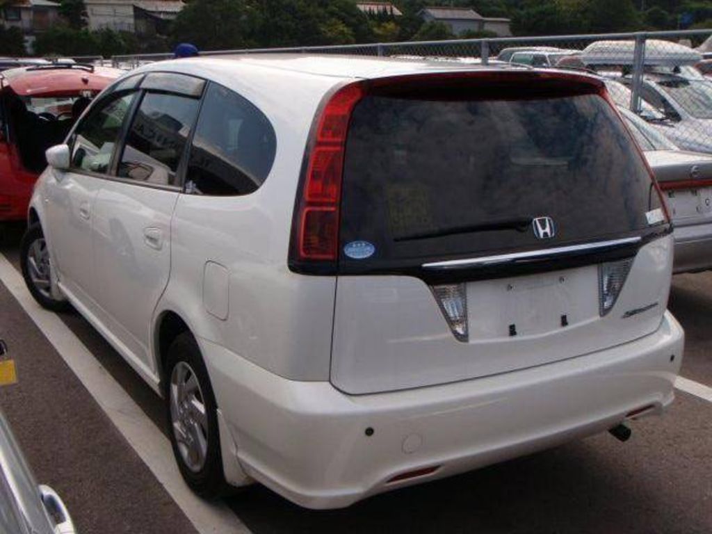 2004 Honda Stream