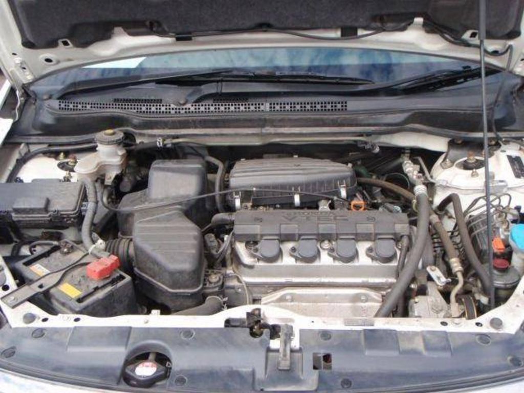 2004 Honda Stream