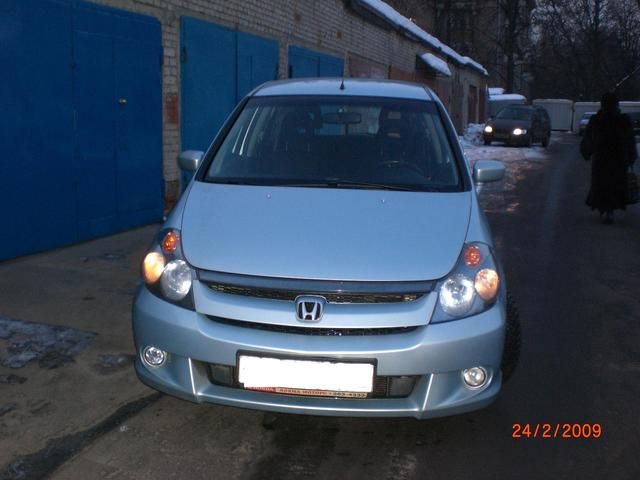2004 Honda Stream