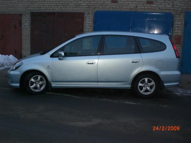2004 Honda Stream