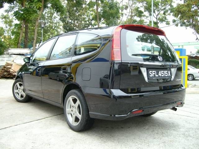 2004 Honda Stream