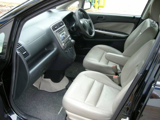 2004 Honda Stream