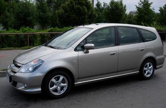 2004 Honda Stream