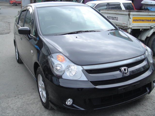 2004 Honda Stream For Sale