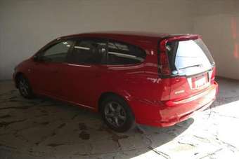 2004 Honda Stream Photos