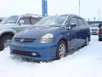 2004 Honda Stream Pictures