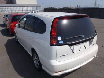 2004 Honda Stream Pictures