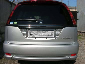 2004 Honda Stream Photos