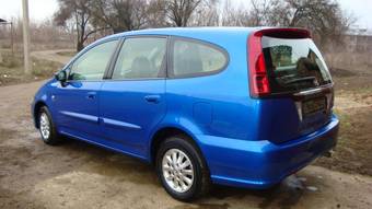 2004 Honda Stream Pictures
