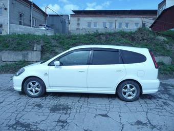 2004 Honda Stream Pics