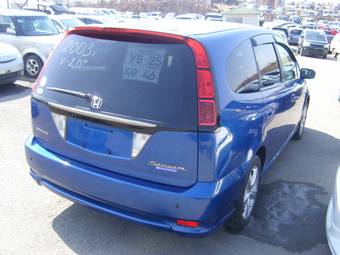 2004 Honda Stream Pictures